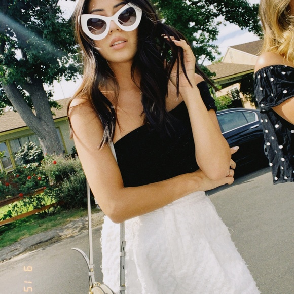 Meet your Posher, Jennifer - Picture 2 of 5